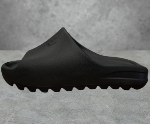 Chinelo Nuvem Slid Preto